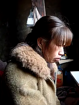 Snapshot of ngocngoc_cute chatting on November 20, 12:33 am ngocngoc cute online show from November 20, 12:33 am