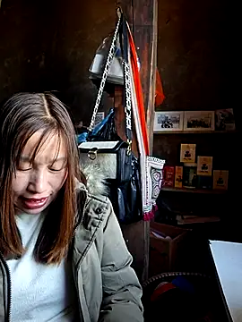 Snapshot of ngocngoc_cute chatting on November 27, 7:21 am ngocngoc cute online show from November 27, 7:21 am