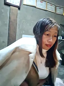 Snapshot of ngocngoc_cute chatting on November 29, 1:14 pm ngocngoc cute online show from November 29, 1:14 pm