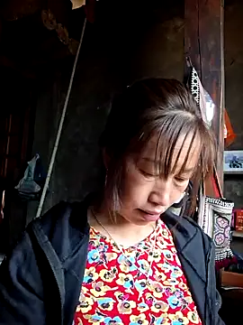 Snapshot of ngocngoc_cute chatting on December 2, 12:38 am ngocngoc cute online show from December 2, 12:38 am