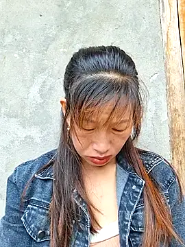 ngocngoc cute online show from May 25, 12:49 am