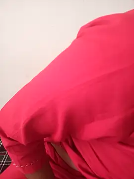 Neha Tyagi online show from October 7, 5:04 am