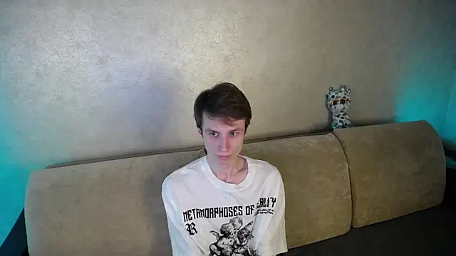 Snapshot of yes_cute_boy_ chatting on March 25, 5:30 pm yes cute boy online show from March 25, 5:30 pm