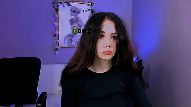 Snapshot of riley_sanders chatting on September 23, 7:17 pm riley sanders online show from September 23, 7:17 pm