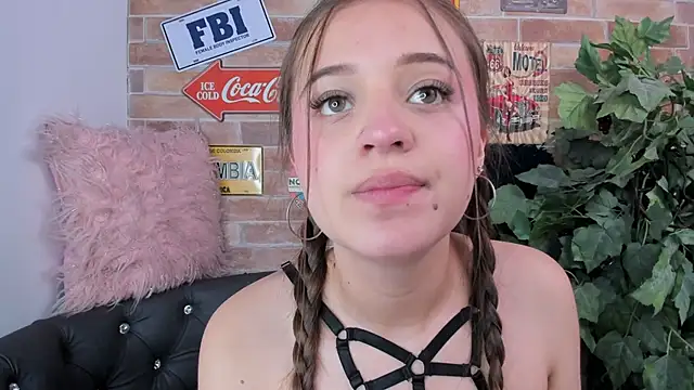 miss   salome online show from September 15, 6:08 pm