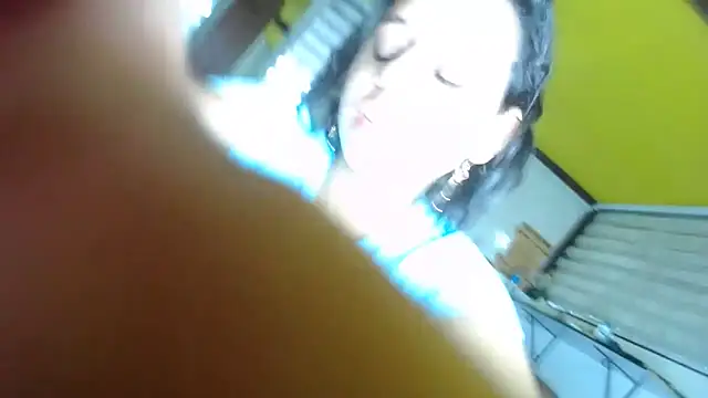 Snapshot of habdiela chatting on December 3, 9:13 pm habdiela online show from December 3, 9:13 pm