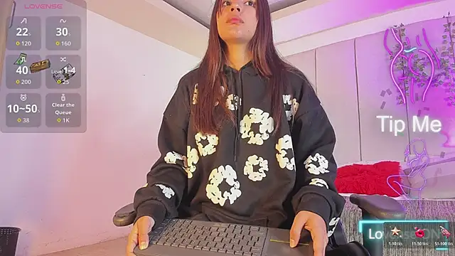 mia rousse25 online show from February 13, 4:36 pm