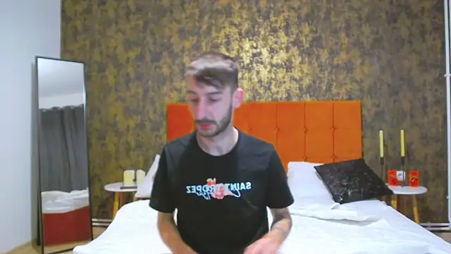 bignosebigcok online show from October 28, 5:26 pm