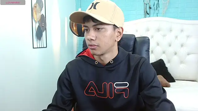 markbowie online show from September 28, 11:48 am