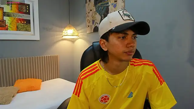 markbowie online show from March 12, 2:12 pm