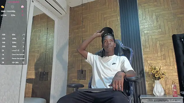 Snapshot of Cam_Brown chatting on September 17, 3:41 am Cam Brown online show from September 17, 3:41 am