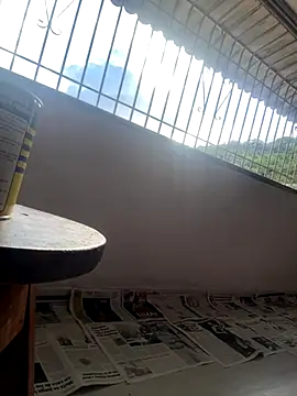 Snapshot of Isis_Duvall chatting on November 4, 8:41 pm Isis Duvall online show from November 4, 8:41 pm