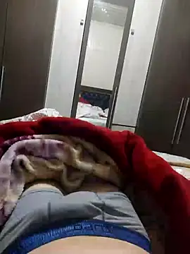 Gustavo198045 online show from October 22, 3:18 am