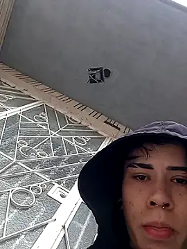 Snapshot of Foxxy_Doll chatting on October 3, 2:03 pm Foxxy Doll online show from October 3, 2:03 pm