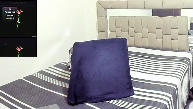 gabrielaponce11 online show from April 22, 1:34 pm