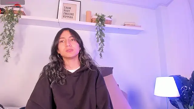 Vampgyal online show from November 18, 9:41 pm