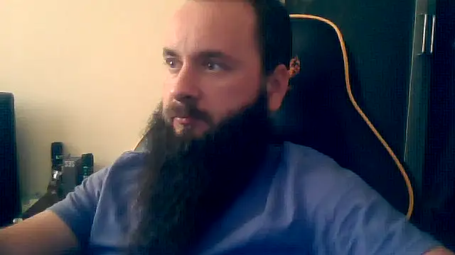 Snapshot of LondonMan1988 chatting on May 14, 4:58 pm LondonMan1988 online show from May 14, 4:58 pm