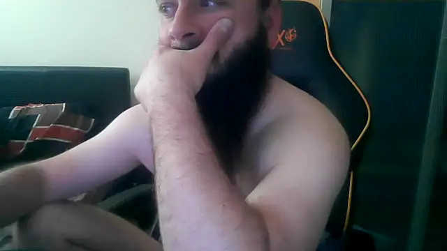 Snapshot of LondonMan1988 chatting on May 15, 3:08 pm LondonMan1988 online show from May 15, 3:08 pm