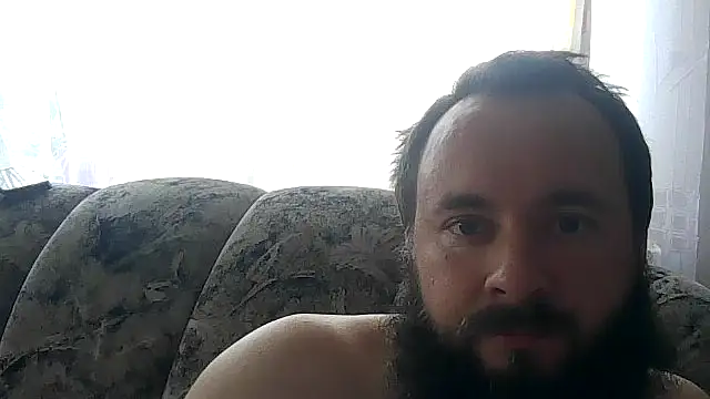 Snapshot of LondonMan1988 chatting on June 8, 10:48 am LondonMan1988 online show from June 8, 10:48 am