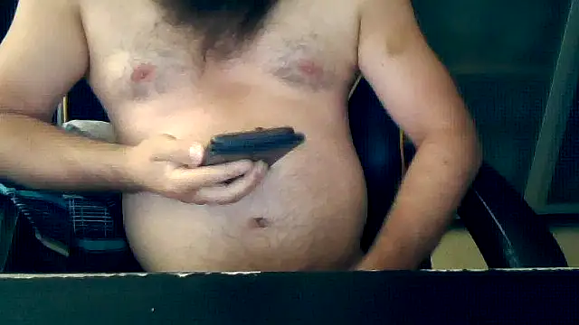 Snapshot of LondonMan1988 chatting on July 25, 7:06 am LondonMan1988 online show from July 25, 7:06 am