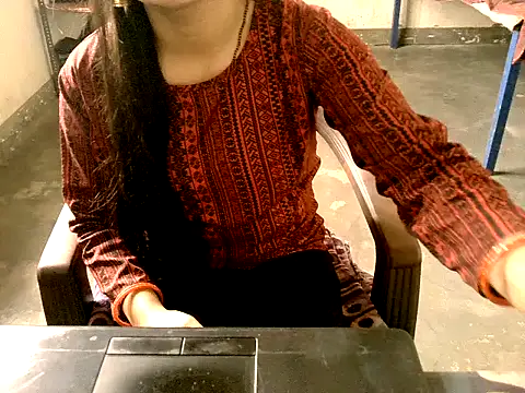 Snapshot of RIYA_SOOD chatting on October 26, 7:14 am RIYA SOOD online show from October 26, 7:14 am