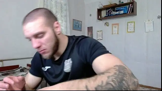 Jordan1Dior online show from April 22, 7:33 am