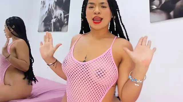 luna78hard online show from September 16, 4:46 am