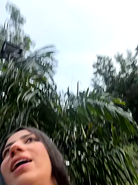 -juicy  online show from November 24, 9:58 pm