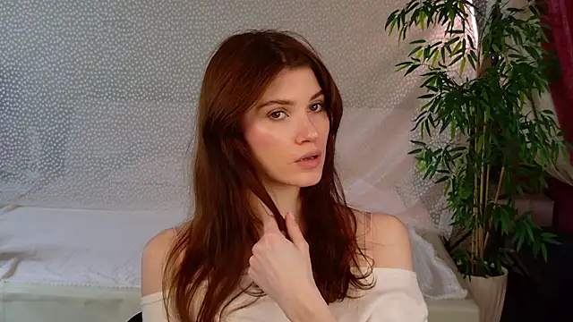 Snapshot of Angell_Wild chatting on October 21, 1:34 pm Angell Wild online show from October 21, 1:34 pm