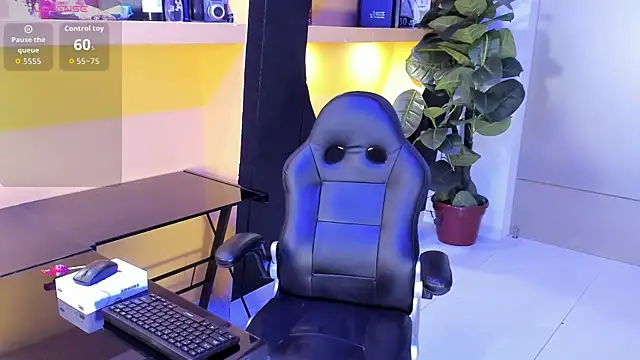 Bela Jones online show from September 28, 3:34 am