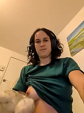 forbiddenbabygirl online show from November 8, 3:39 am