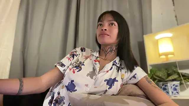 Sugarcandyyy online show from April 12, 4:23 pm