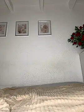 Snapshot of Yasmin777_ chatting on May 10, 11:54 pm Yasmin777 online show from May 10, 11:54 pm