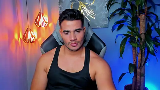 AndresR3 online show from November 18, 11:59 pm