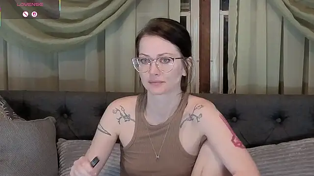 kohlbird online show from November 23, 12:43 am