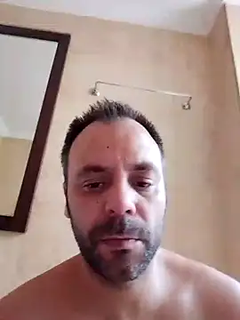 Snapshot of manchego85 chatting on October 7, 4:04 pm manchego85 online show from October 7, 4:04 pm