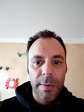 Snapshot of manchego85 chatting on October 18, 4:52 pm manchego85 online show from October 18, 4:52 pm