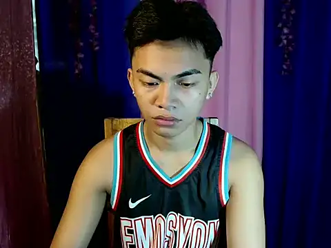 urguy marco online show from September 29, 1:11 am