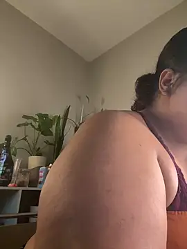 1n0nlythroat online show from March 4, 12:27 am