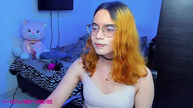 lillykittyy online show from October 24, 12:08 am