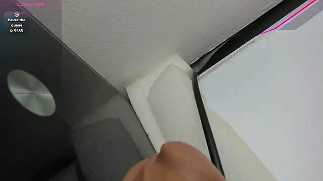 Snapshot of blue_wxw chatting on October 8, 2:53 am blue wxw online show from October 8, 2:53 am