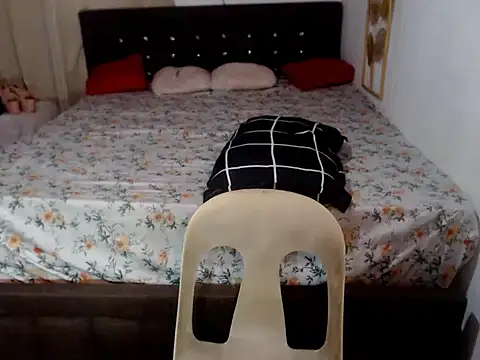 Brianatopdomxx online show from October 12, 4:44 am