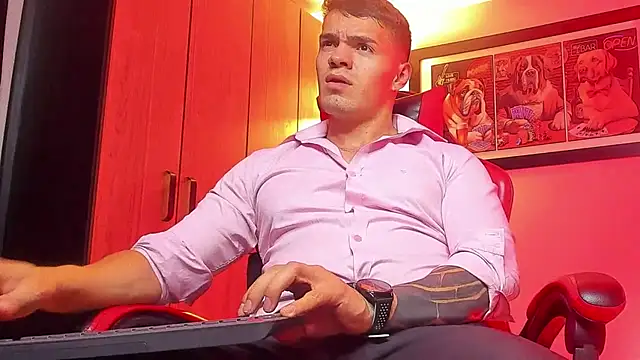 ALPHA DOMINUS  online show from December 15, 3:55 am