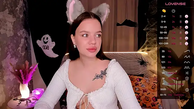 Snapshot of marydreams_ chatting on October 23, 8:35 am marydreams  online show from October 23, 8:35 am