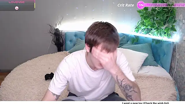 KiskaKurt online show from September 24, 8:12 pm