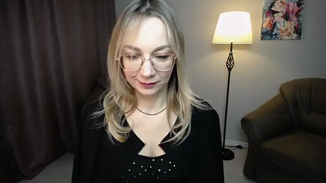 Ava Elior online show from November 14, 10:58 am