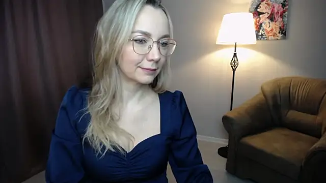 Ava Elior online show from March 4, 9:37 am