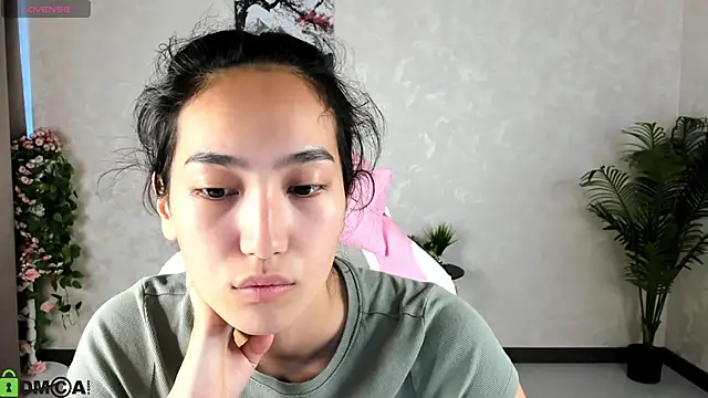 FlirtyAura online show from September 30, 3:44 am