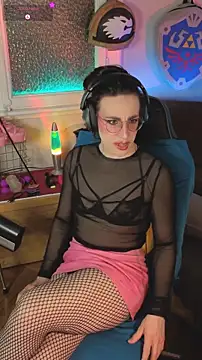 Snapshot of Zesty_Peach chatting on May 27, 3:25 am Zesty Peach online show from May 27, 3:25 am