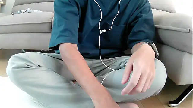 Snapshot of kyoron chatting on June 20, 4:04 am kyoron online show from June 20, 4:04 am